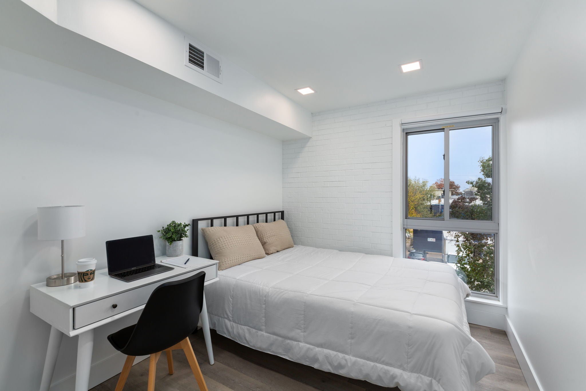 Load image into Gallery viewer, ROME