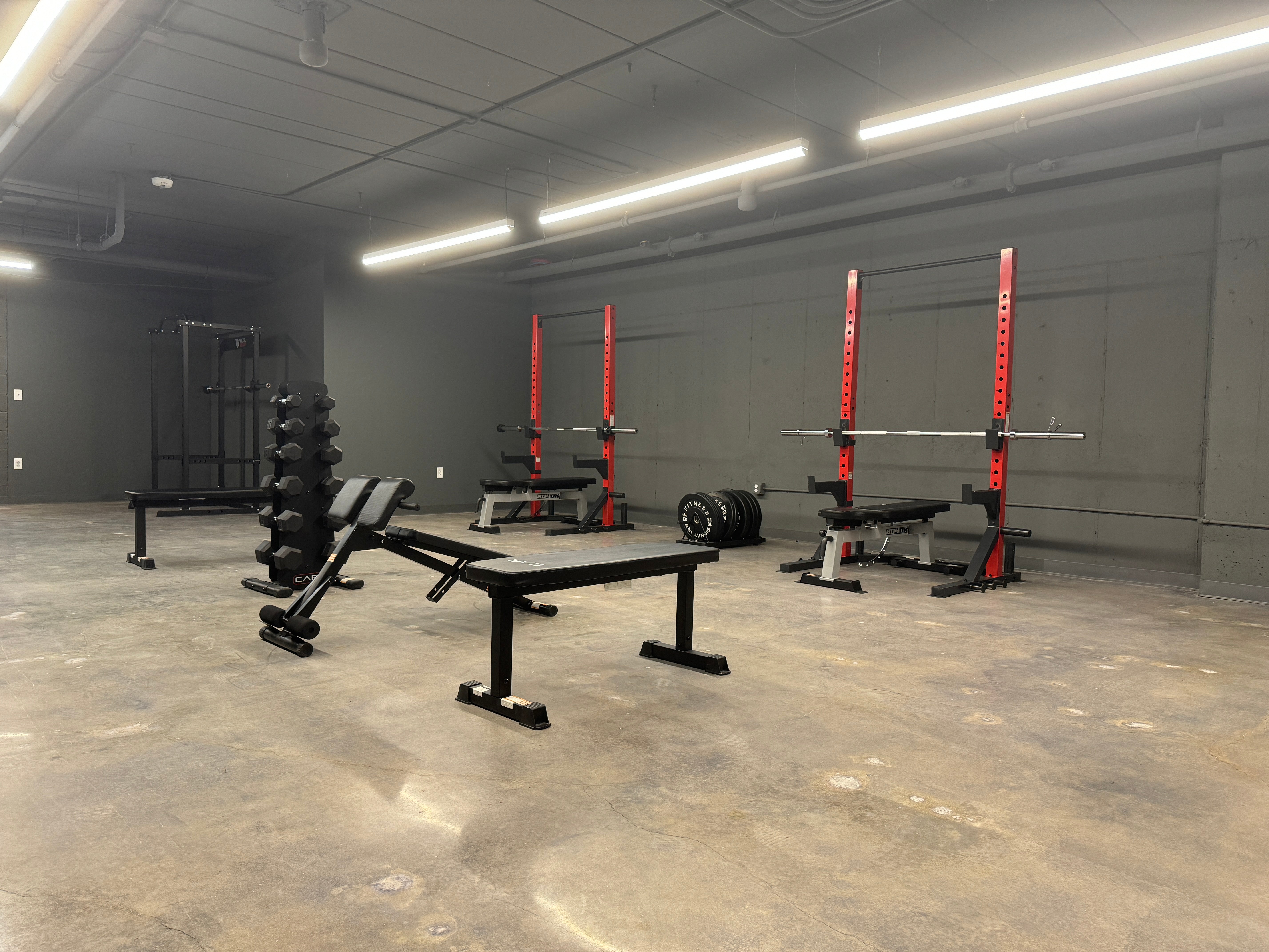 Load image into Gallery viewer, UNIVERSITY SQUARE