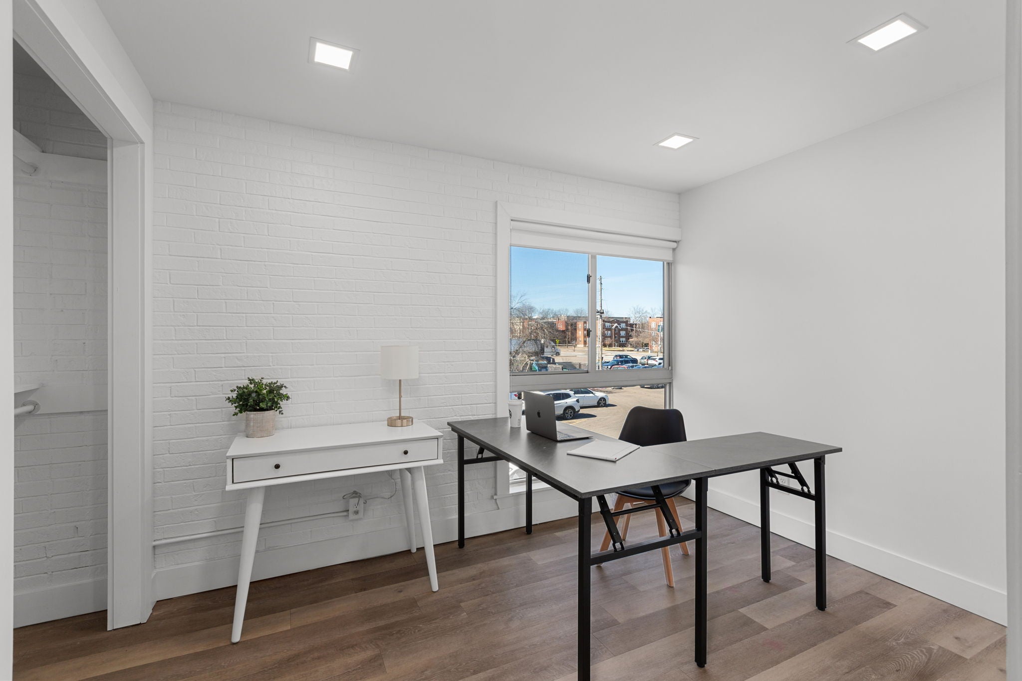 Load image into Gallery viewer, TOKYO