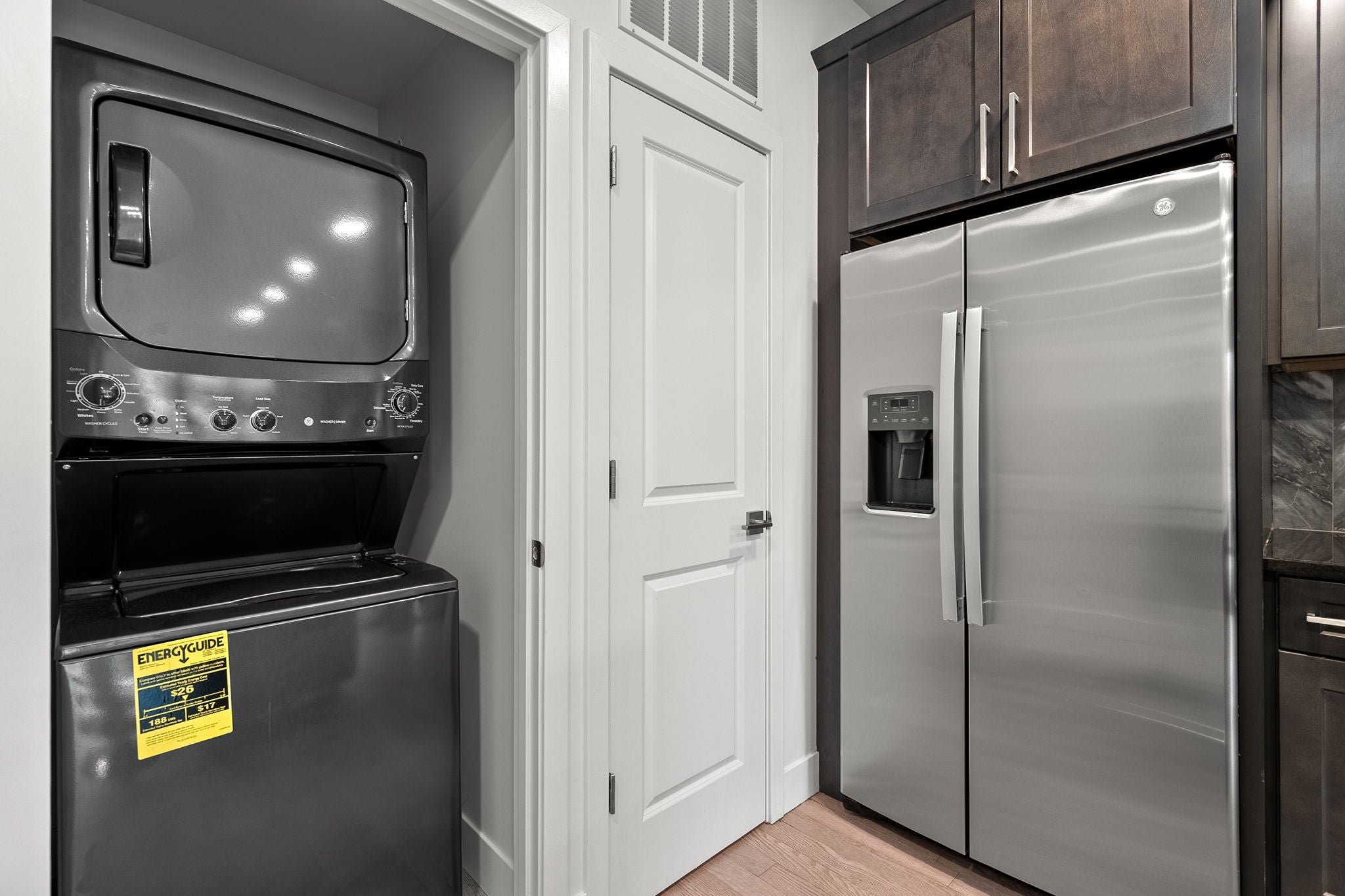 Load image into Gallery viewer, ROMEO
